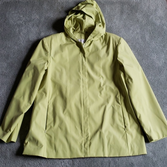 Jones New York Jackets & Blazers - EUC Jones New York Sz M lime green spring jacket